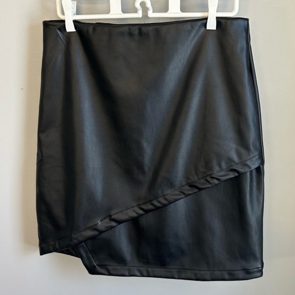 Pentagone Faux Leather Asymmetrical Mini Skirt Womens Size S Vegan